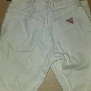 Vintage White Guess- mom jeans